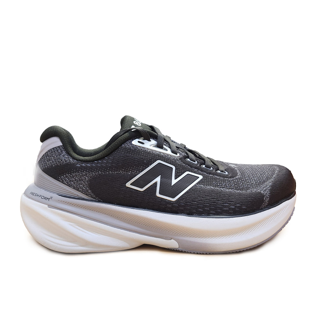 NEW BALANCE 860 v15 Womens (D) Black/ Cement/ White
