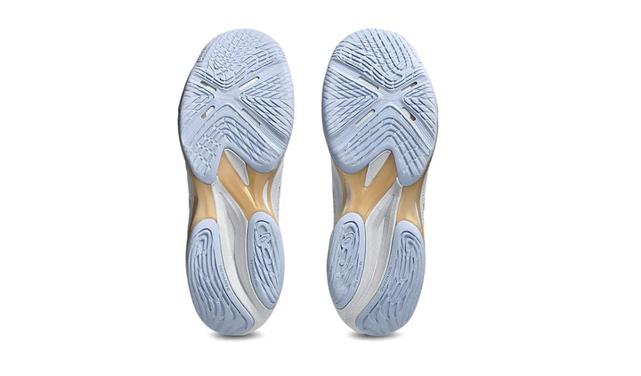 ASICS Female NETBURNER BALLISTIC FF 4 ( WIDE) WHITE/CHAMPAGNE