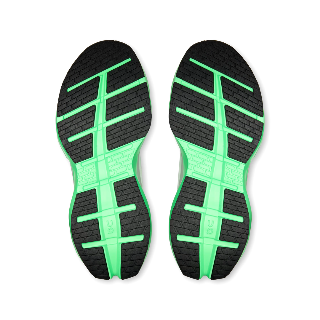 OnRunning Cloudrunner 3 Max Womens (B) White Verdite