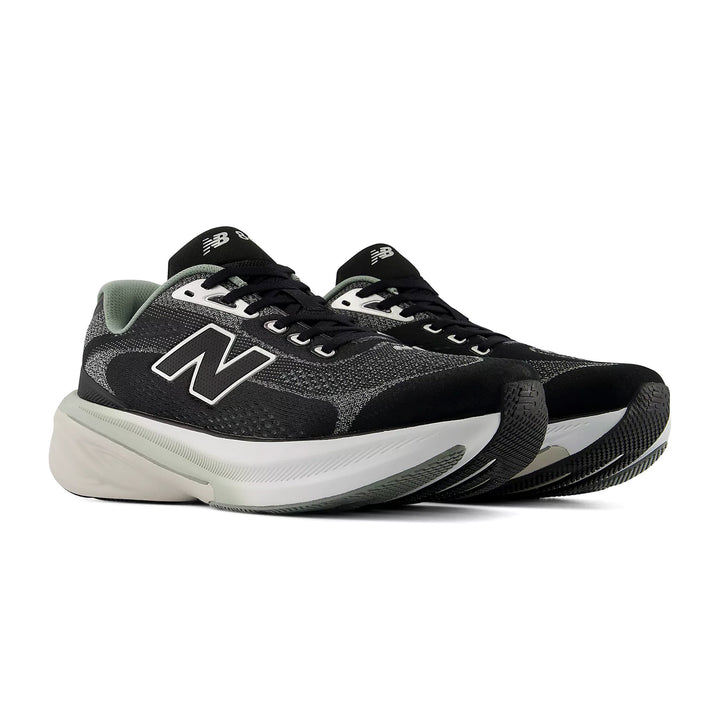 NEW BALANCE 860 v15 Mens (2E) Black/Bayberry