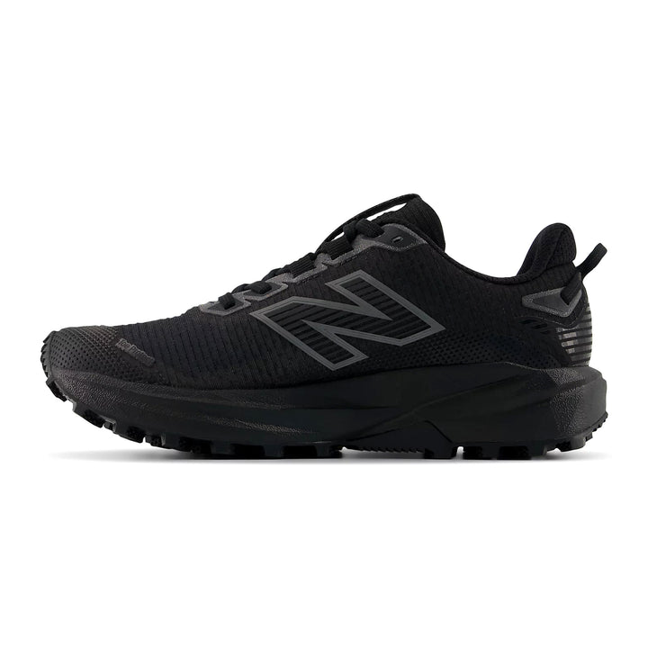 NEW BALANCE FuelCell Rebel Trail Womens (B) Black/Black Metallic