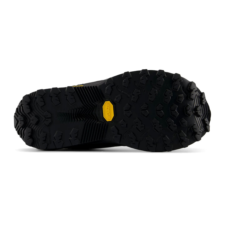 NEW BALANCE FuelCell Rebel Trail Womens (B) Black/Black Metallic