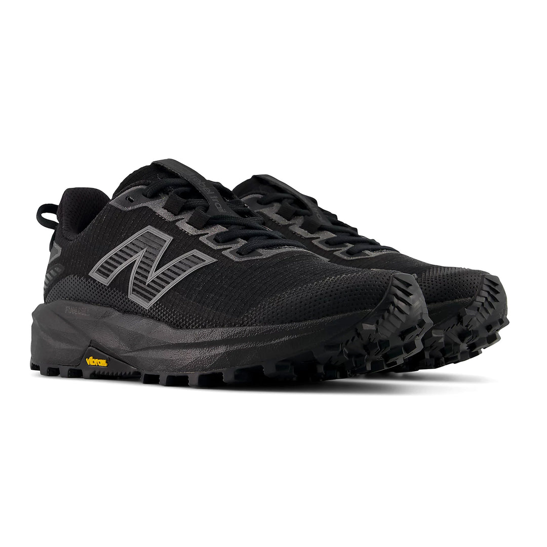 NEW BALANCE FuelCell Rebel Trail Womens (B) Black/Black Metallic