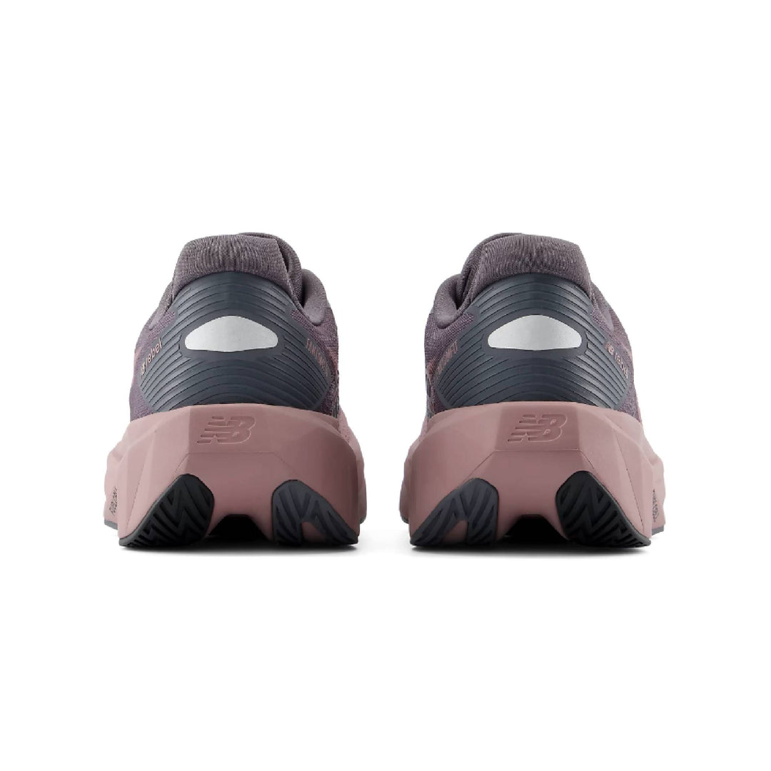 NEW BALANCE FuelCell Rebel v5 Womens (B) MAGNET with PEBBLE