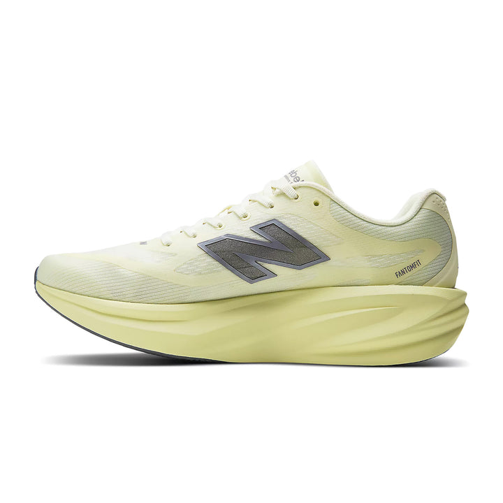 NEW BALANCE SuperComp Rebel Mens (D) PISTACHIO BUTTER with MOREL